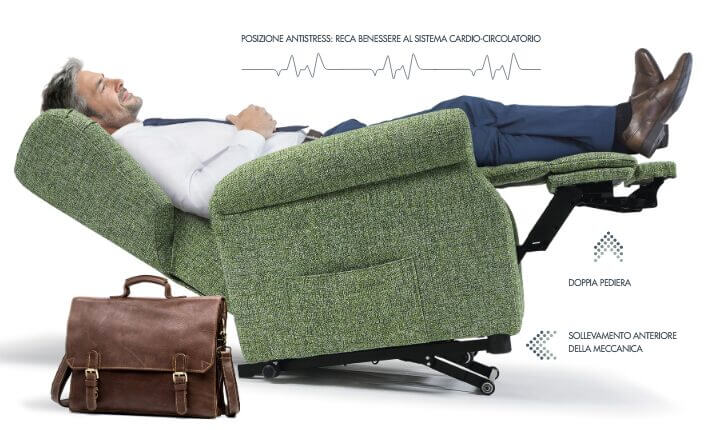 Le poltrone cardio relax di Tino Mariani sono le poltrone piรน comode. Tessuto anti macchia aqua clean, dispositivo medico