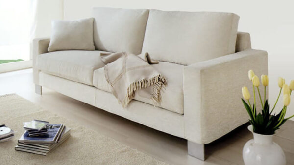 Divano moderno su misura in tessuto, personalizzabile con chaise-longue e finiture eleganti - Tino Mariani