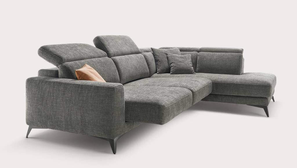 Divani Relax e divani con sedute estraibili quale scegliere?