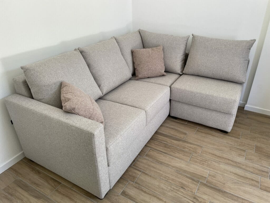 Divano Letto Angolare Di Piccole Dimensioni Rotterdam Tino Mariani