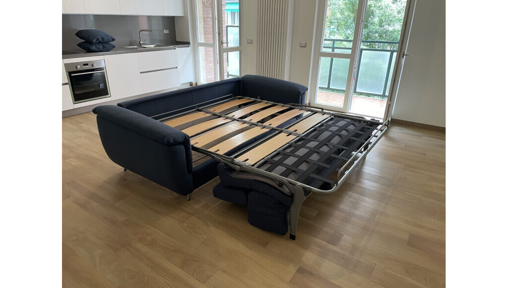 Divano Letto Matrimoniale Modular Pro In Tessuto Blu Aperto con rete a doghe Tino Mariani