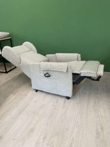 Poltrona Relax Poco Ingombrante Easy In Tessuto Aqua Clean Baltic 7 Tino Mariani